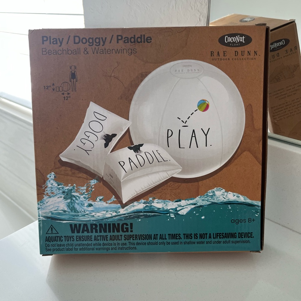 BRAND NEW Rae Dunn Outdoor Collection 
Coconut Float